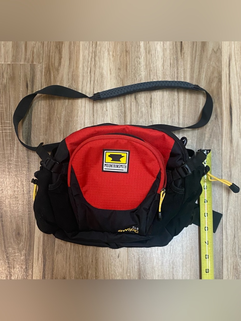 MOUNTAINSMITH SWIFT LUMBAR PACK FANNY CROSSBODY WAIST RED BLACK ONE SIZE UNISEX - Picture 6 of 12